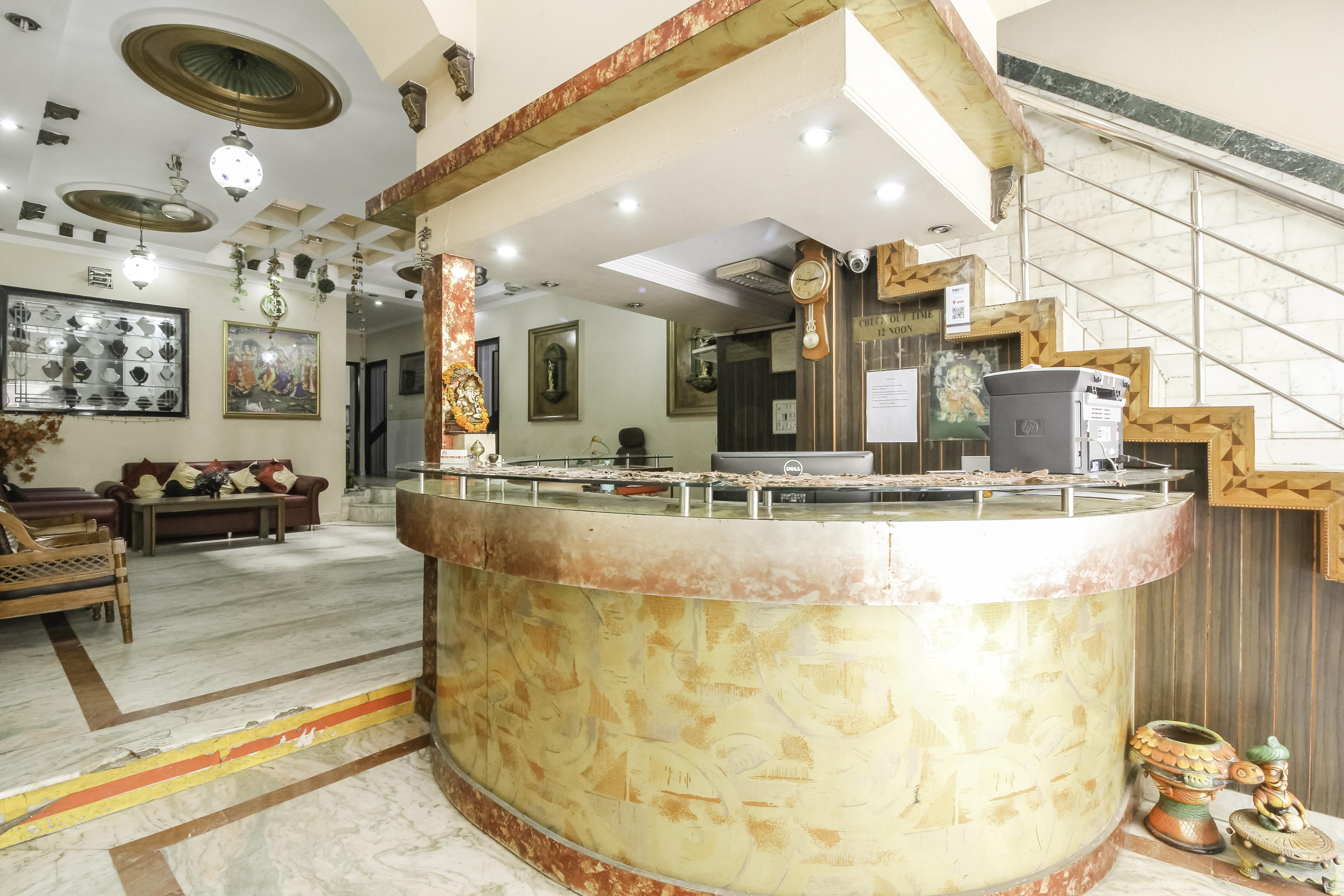 Oyo 3472 Hotel Rama Inn Нью-Дели Экстерьер фото