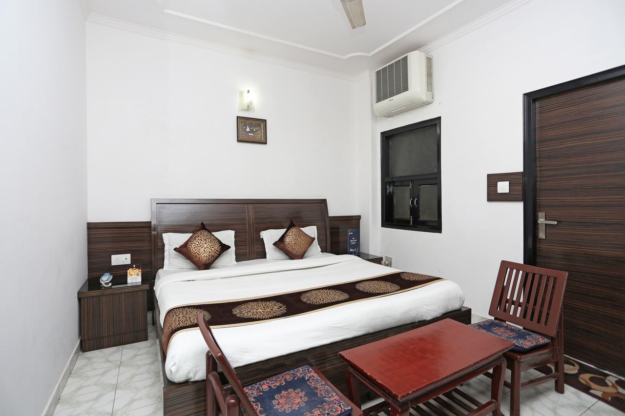 Oyo 3472 Hotel Rama Inn Нью-Дели Экстерьер фото